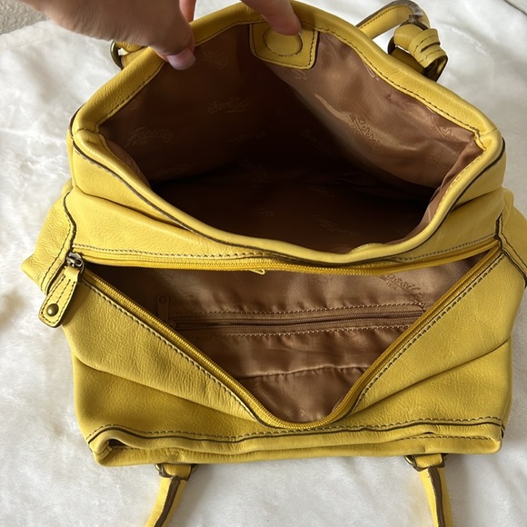 FOSSIL LEATHER YELLOW BAG - Picture 6 of 7